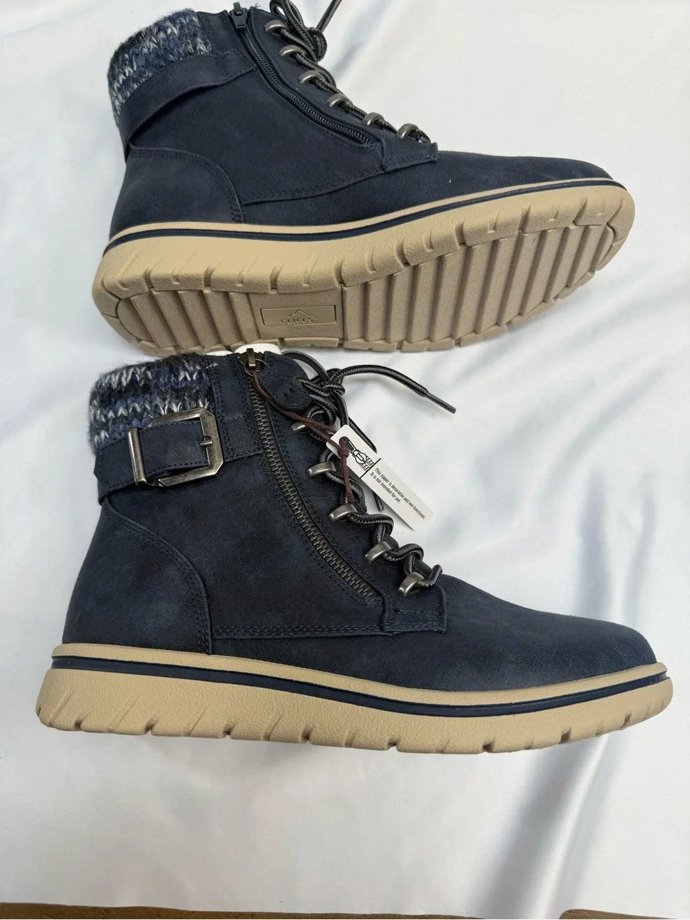 NEW CLIFFS BY WHITE MOUNTAIN Navy Boots With Fabric Hearten Size 8 Retail $85